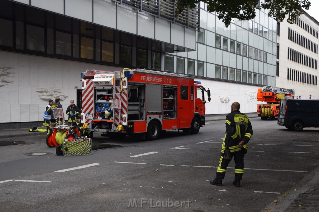 Feuer 2 WDR Koeln Altstadt Nord An der Rechtschule P068.JPG - Miklos Laubert